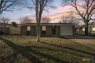 1310 Leader Dr, Killeen, TX 76549 - Photo 36