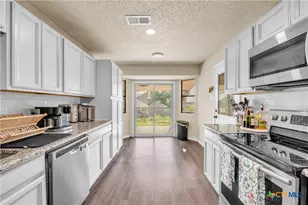 903 N 23rd St, Copperas Cove, TX 76522 - Photo 2