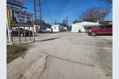 1290 S Business I-35, New Braunfels, TX 78130 - Photo 8