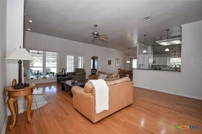 3610 Oakridge Boulevard, Harker Heights, TX 76548 - Photo 12