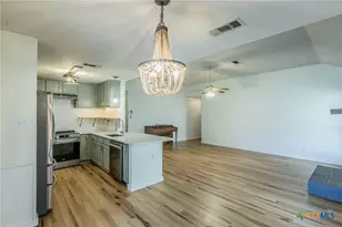 1912 Waterbury Ct, Temple, TX 76502 - Photo 4