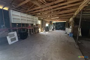 110 Hollis Ln, Gatesville, TX 76528 - Photo 10