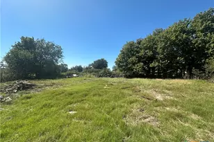 110 Hollis Ln, Gatesville, TX 76528 - Photo 12