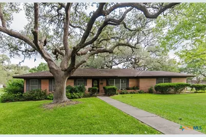 1209 Moss Lane, Cuero, TX 77954 - Photo 40