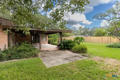 1209 Moss Lane, Cuero, TX 77954 - Photo 28