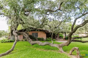 1209 Moss Ln, Cuero, TX 77954 - Photo 38