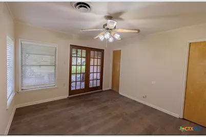 1209 Moss Lane, Cuero, TX 77954 - Photo 18