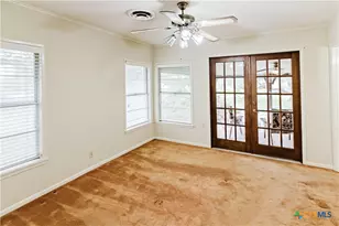 1209 Moss Ln, Cuero, TX 77954 - Photo 16