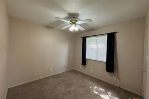 102 Clydesdale Ln, Victoria, TX 77904 - Photo 8