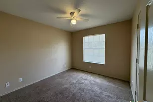 102 Clydesdale Ln, Victoria, TX 77904 - Photo 6