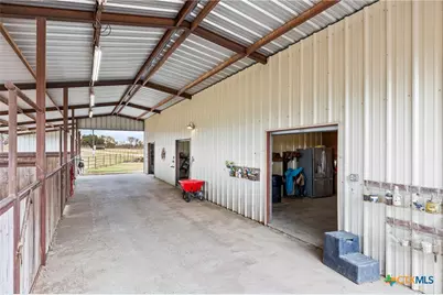 452 County Road 470, Chilton, TX 76632 - Photo 38