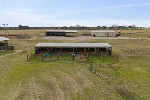 452 County Rd 470, Chilton, TX 76632 - Photo 44