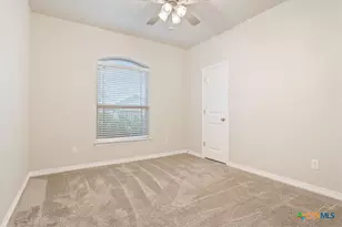 720 Holstein Dr, Belton, TX 76513 - Photo 18