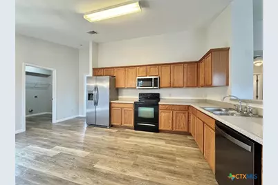 916 Gentry Drive, Leander, TX 78641 - Photo 10