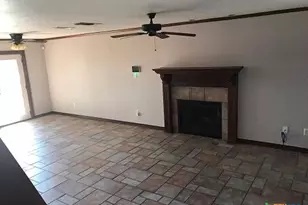 419 Tomahawk Dr, Harker Heights, TX 76548 - Photo 2