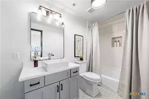 219 S 4th St, Waco, TX 76701 - Photo 22