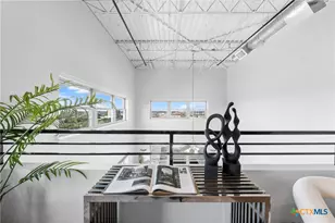 219 S 4th St, Waco, TX 76701 - Photo 20