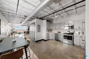 219 S 4th St, Waco, TX 76701 - Photo 6