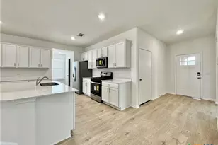 [Address not provided], Leander, TX 78641 - Photo 4