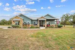 1665 Sunflower Trail, Luling, TX 78648 - Photo 1