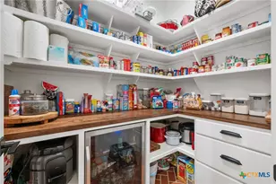 1665 Sunflower Trail, Luling, TX 78648 - Photo 36