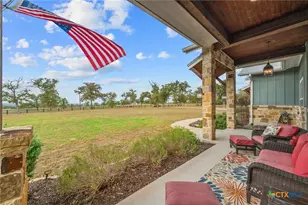 1665 Sunflower Trail, Luling, TX 78648 - Photo 4