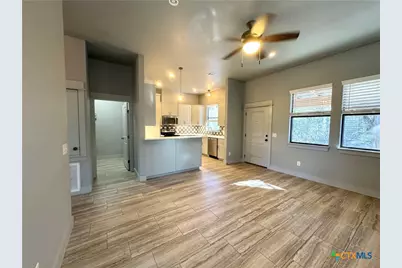 290 Hugo Road, San Marcos, TX 78666 - Photo 6