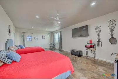 1233 N Ocean Drive, Port Lavaca, TX 77979 - Photo 40