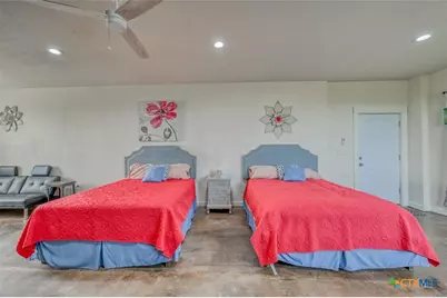 1233 N Ocean Drive, Port Lavaca, TX 77979 - Photo 34