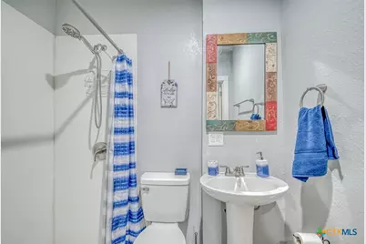 1233 N Ocean Drive, Port Lavaca, TX 77979 - Photo 8