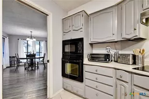 3505 Wimbledon Dr, Schertz, TX 78108 - Photo 12