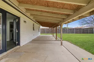 1310 Ruiz Dr, Killeen, TX 76543 - Photo 22