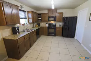 215 Pointer St, Nolanville, TX 76559 - Photo 2