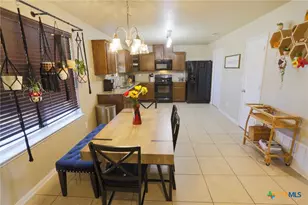 215 Pointer St, Nolanville, TX 76559 - Photo 4