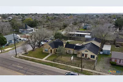 613 E Broadway Street #5, Cuero, TX 77954 - Photo 30