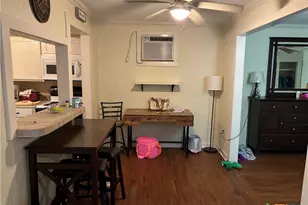 613 E Broadway St, Cuero, TX 77954 - Photo 18