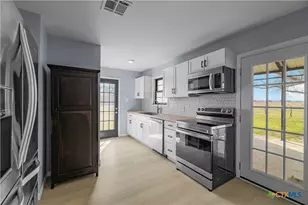 [Address not provided], Yoakum, TX 77995 - Photo 24