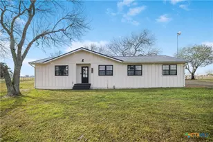 [Address not provided], Yoakum, TX 77995 - Photo 10