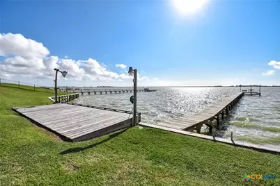 1504 W Bayshore Drive, Palacios, TX 77465 - Photo 42