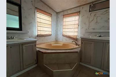 109 Cross Meadow Cove, Hutto, TX 78634 - Photo 18