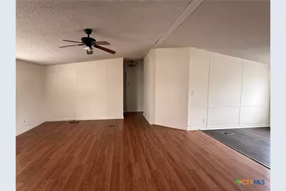 109 Cross Meadow Cove, Hutto, TX 78634 - Photo 32