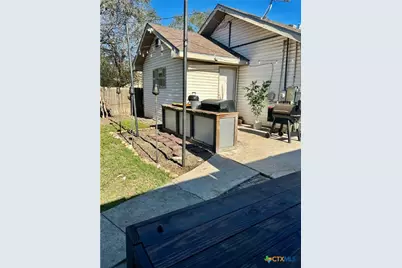 633 Tutt Avenue, Taft, TX 78390 - Photo 18