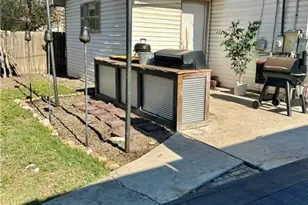 633 Tutt Ave, Taft, TX 78390 - Photo 18