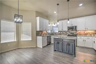 3106 Pitchfork Cir, Belton, TX 76513 - Photo 10