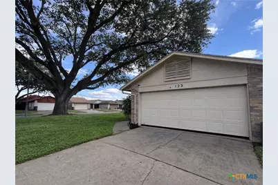 123 Mandarin Drive, Victoria, TX 77901 - Photo 2