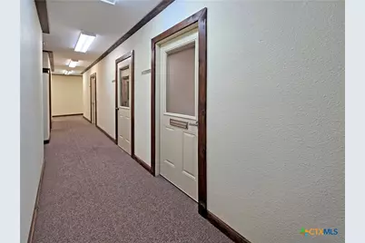 1111 N Walnut Avenue #105, New Braunfels, TX 78130 - Photo 4