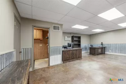 530 Seydler Street, Gonzales, TX 78629 - Photo 2