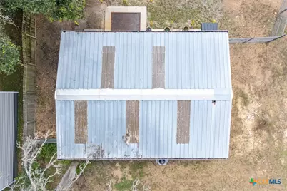 530 Seydler Street, Gonzales, TX 78629 - Photo 14