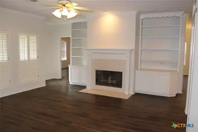 504 Vista Cove, Victoria, TX 77904 - Photo 4