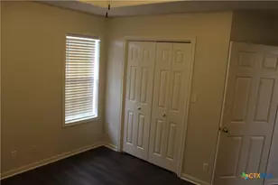 504 Vista Cove, Victoria, TX 77904 - Photo 10